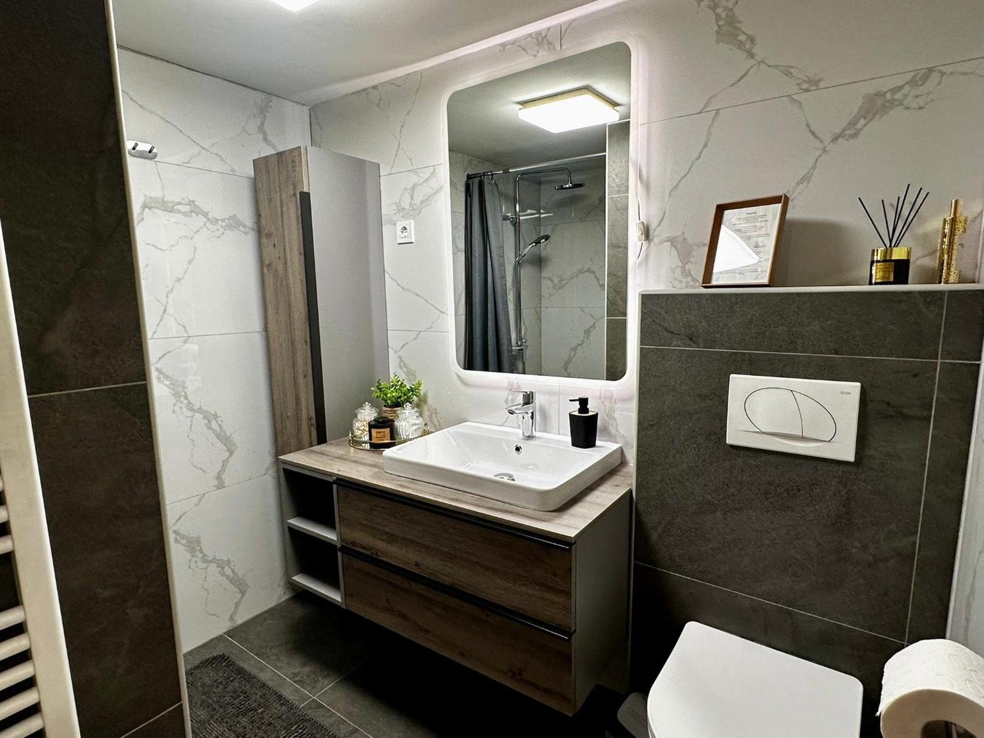Superior Holiday Home Fortuna Чатеж-об-Сави Экстерьер фото